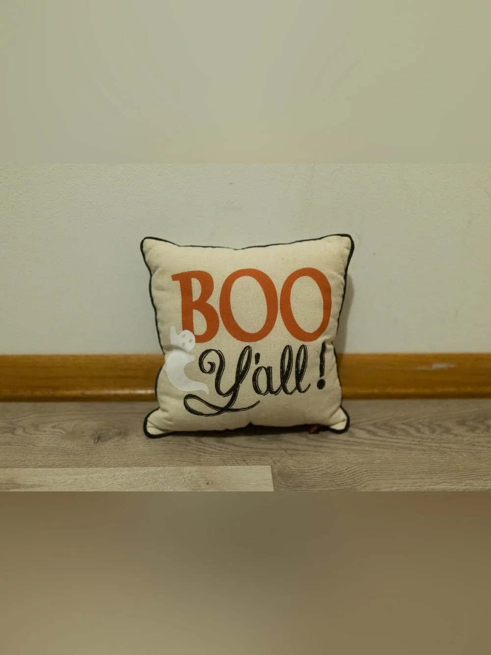 Assorted holiday pillows